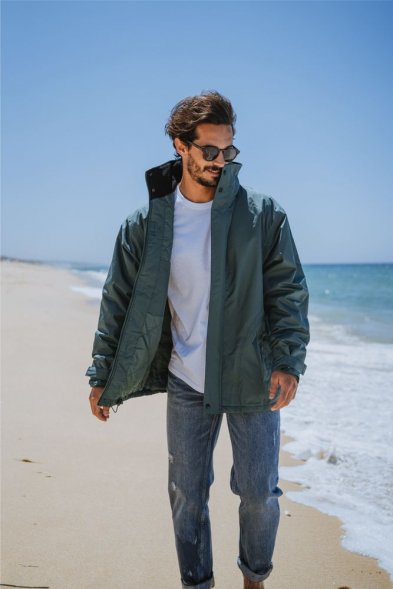 Парка унисекс Liubliana, черная 