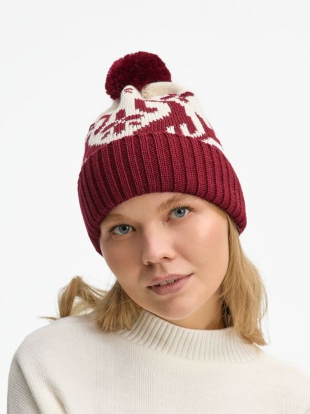 Шапка Wintertude, красная с белым 