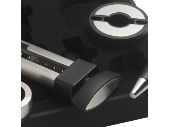 Набор аксессуаров для вина Distinct. Hugo Boss (Р) 