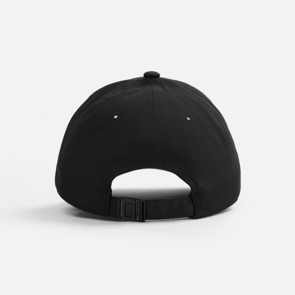 Бейсболка Kosmos, черная 