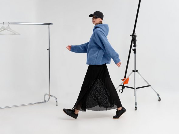 Бейсболка Kosmos, черная 