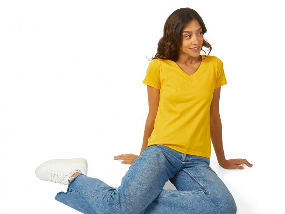 Футболка Heavy Super Club женская с V-образным вырезом, золотисто-желтый 