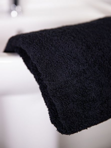 Полотенце Odelle, большое, черное 