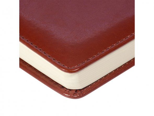 Ежедневник А5 недатированный Prestige, бордовый 
