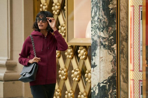 Толстовка на молнии с капюшоном женская Queen, белая 