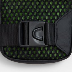 Спортивная кросс-боди сумка UrbanHike, черная