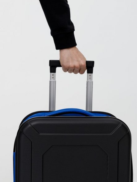 Чемодан Platta, черный с синим 