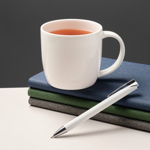 Кружка фарфоровая Dafna 