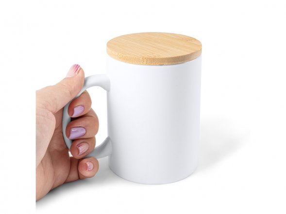 Керамическая кружка BERRY Eco line объемом 370 мл., белый 