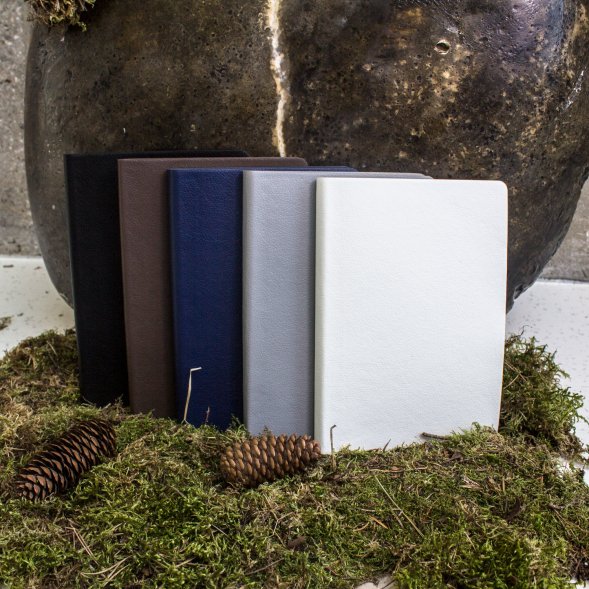 Ежедневник Vetro недатированный, черный 