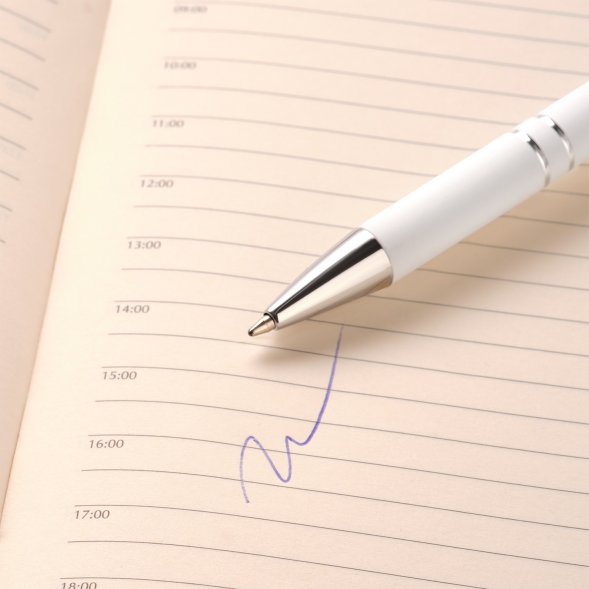 Шариковая ручка Alpha, белая 