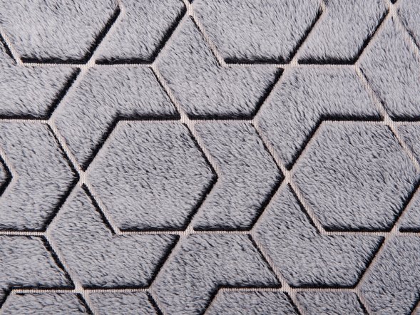 Светящийся в темноте плед Lattice черный 