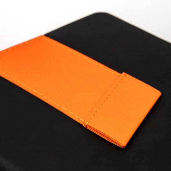 Ежедневник Bookmark, недатированный, черный с оранжевым 