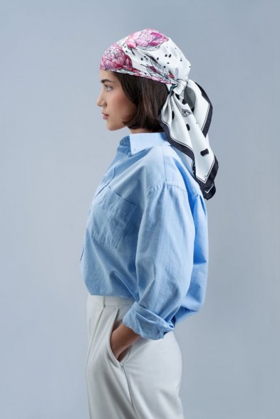 Платок шелковый Delicate, пионы 