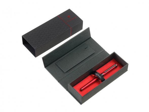 Ручка-роллер Pierre Cardin BRILLANCE, цвет - красный. Упаковка B-1 