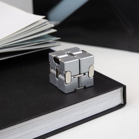 Антистресс Eternica, серебристый 