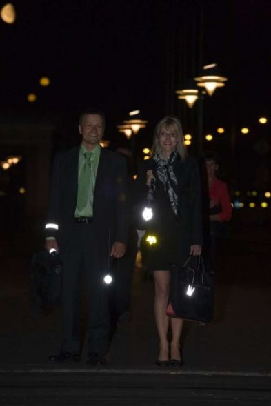 Пешеходный светоотражатель «Снежинка», белый 