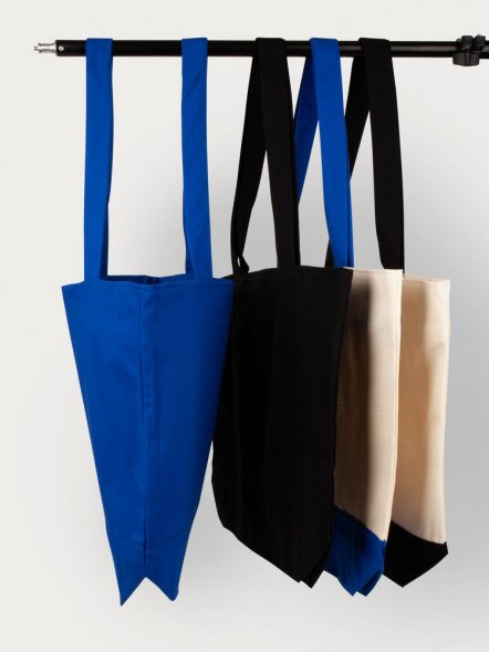 Сумка для покупок на молнии Shopaholic Zip, неокрашенная с черным 