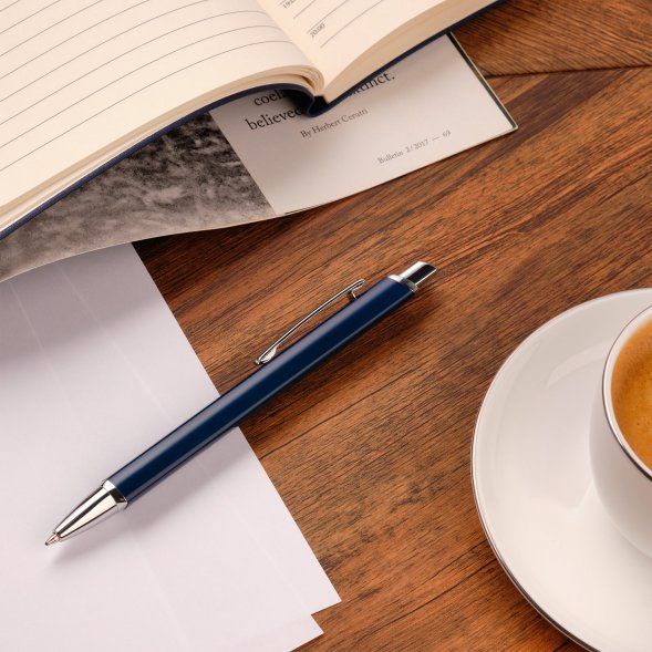 Шариковая ручка Penta, синяя 