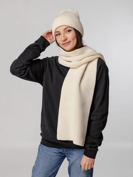 Шапка Tommi, молочно-белая 