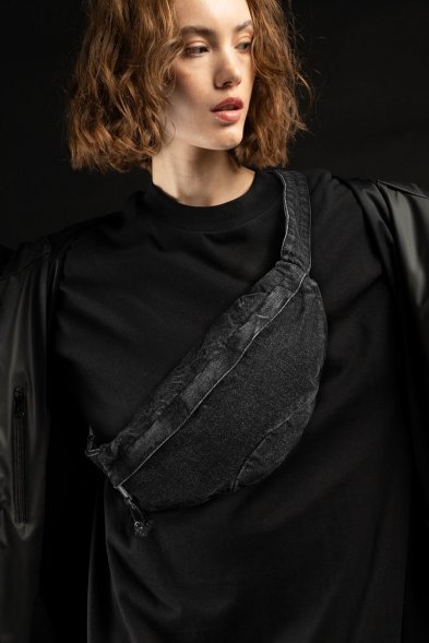 Поясная сумка W6, черная 