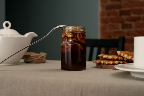 Мед Bee To Bear, с грецкими орехами 