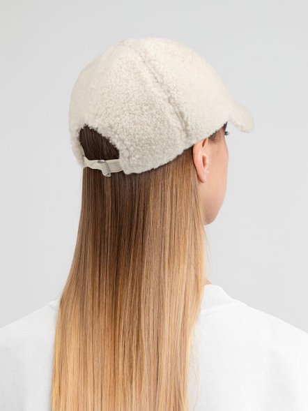 Бейсболка Oblako, утепленная, молочно-белая 