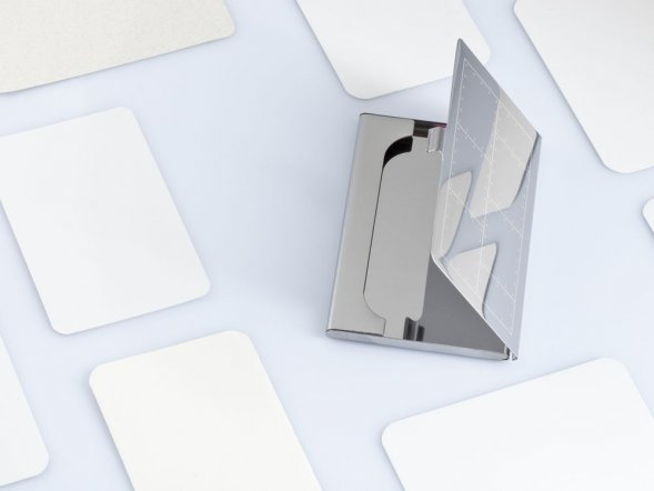 Футляр для визиток Unity 