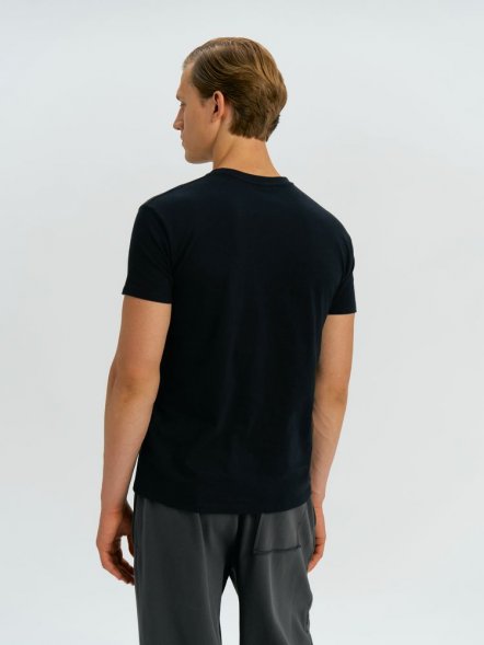 Футболка унисекс Regent 150, черная 