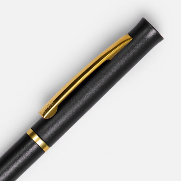 Ручка шариковая Euro Gold, черная 