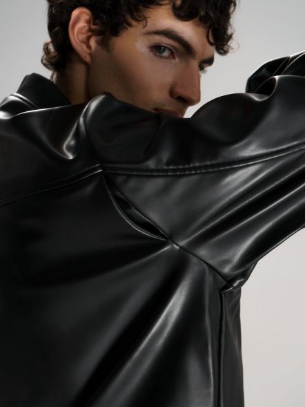 Бомбер из искусственной кожи Univer, черный 